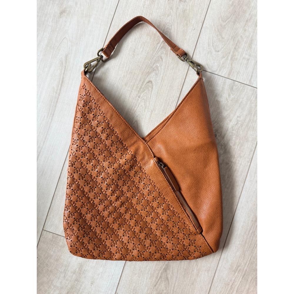 Vilenca Holland Tan Leather Shoulder Bag Woven Laser Cut Design Hobo Boho